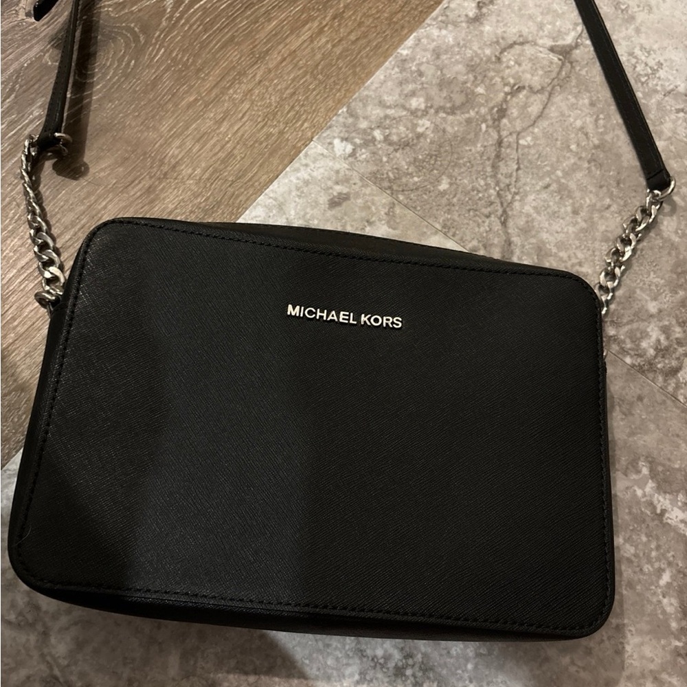 Michael Kors cross body